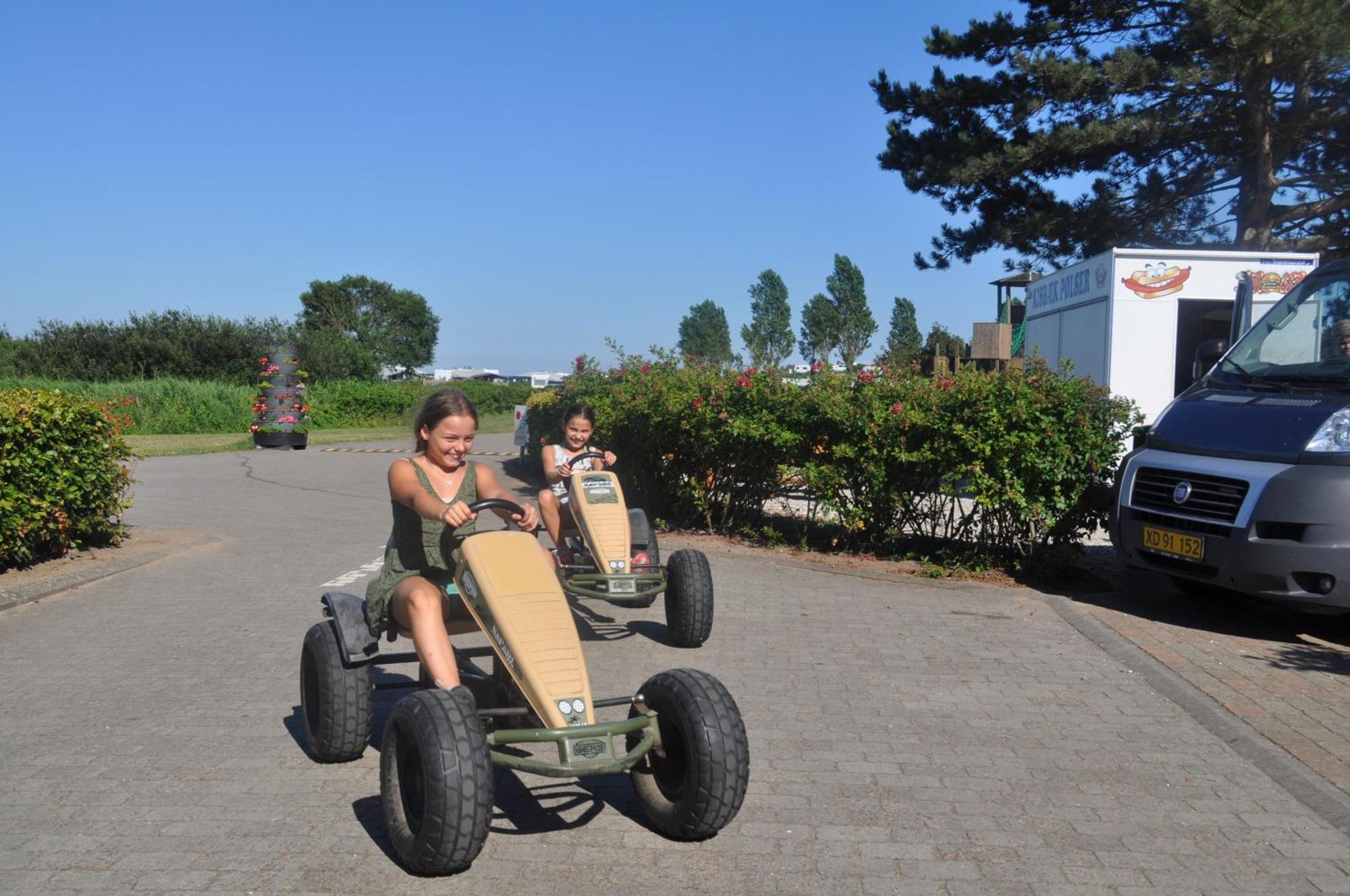 Vikaer Strand Camping & Cottages Diernaes Luaran gambar