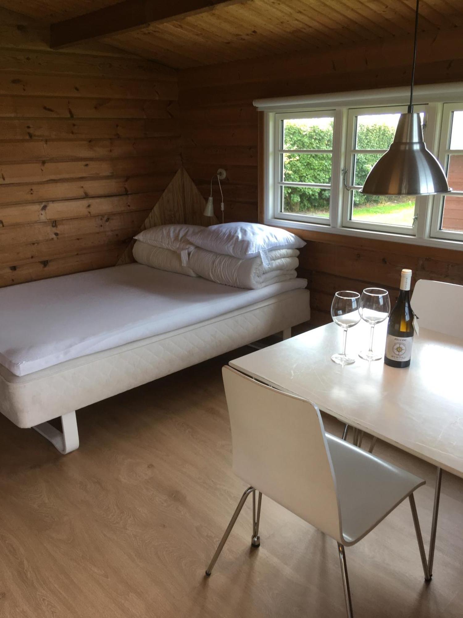 Vikaer Strand Camping & Cottages Diernaes Luaran gambar