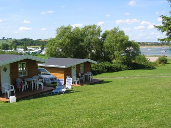 Vikaer Strand Camping & Cottages Diernaes Bilik gambar